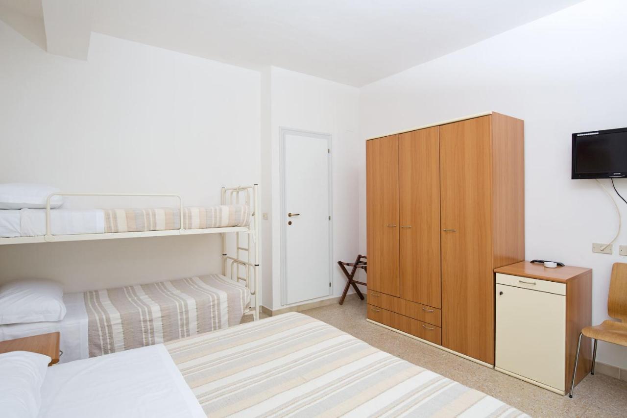 Hotel Helios Riccione Ngoại thất bức ảnh